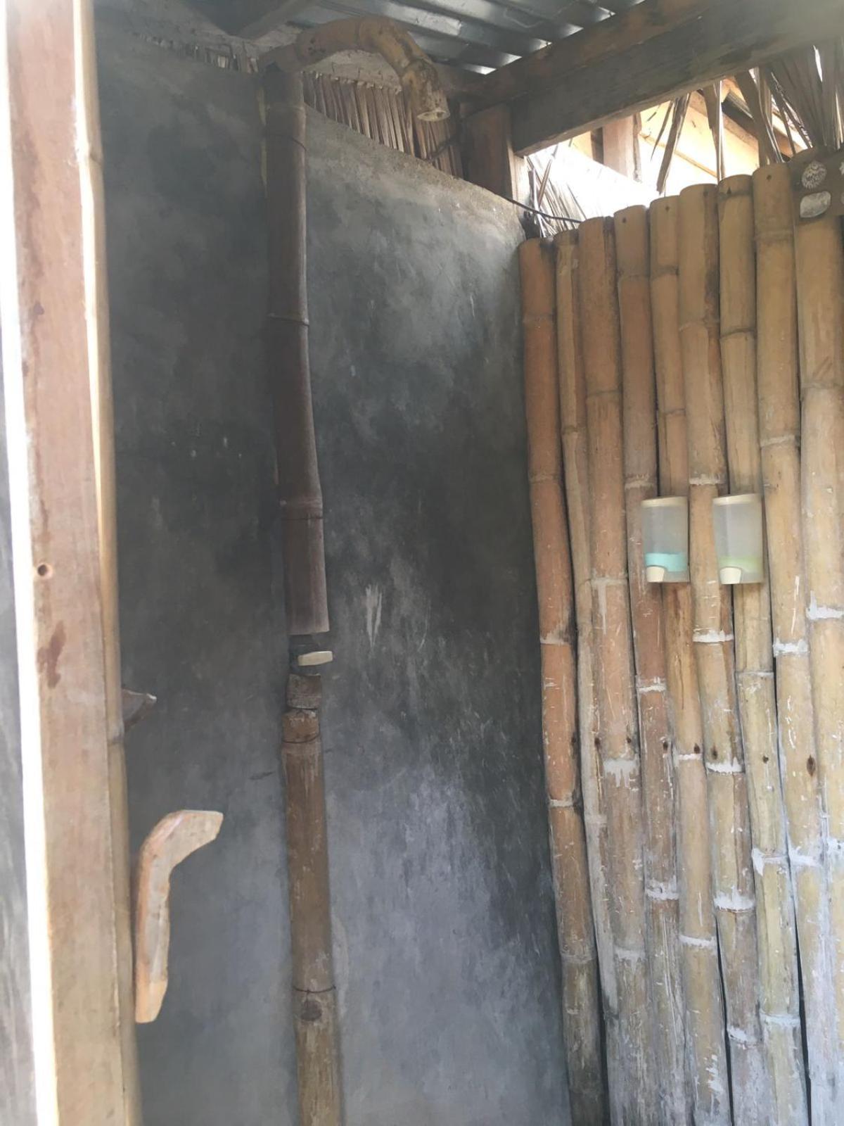 Sunset Moyo Bungalows Moyo Island 部屋 写真